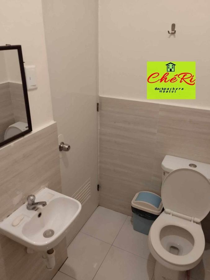 Cheri Backpackers Hostel Moalboal Eksteriør billede