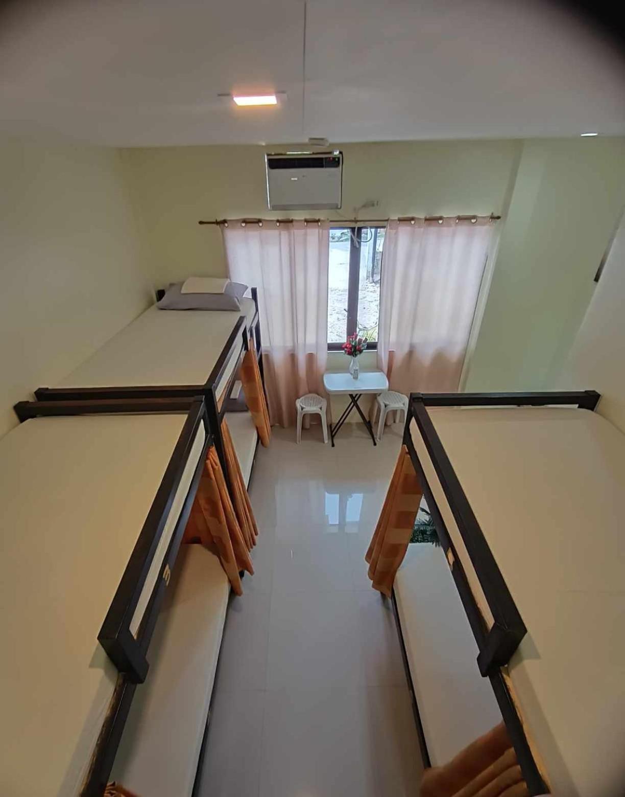 Cheri Backpackers Hostel Moalboal Eksteriør billede