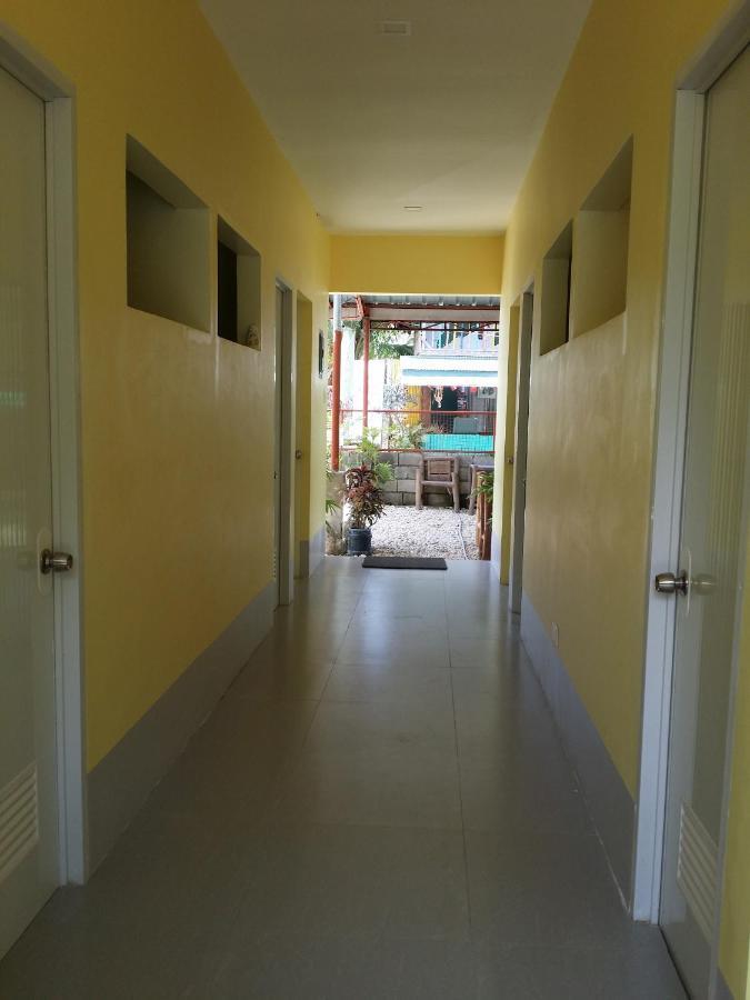 Cheri Backpackers Hostel Moalboal Eksteriør billede